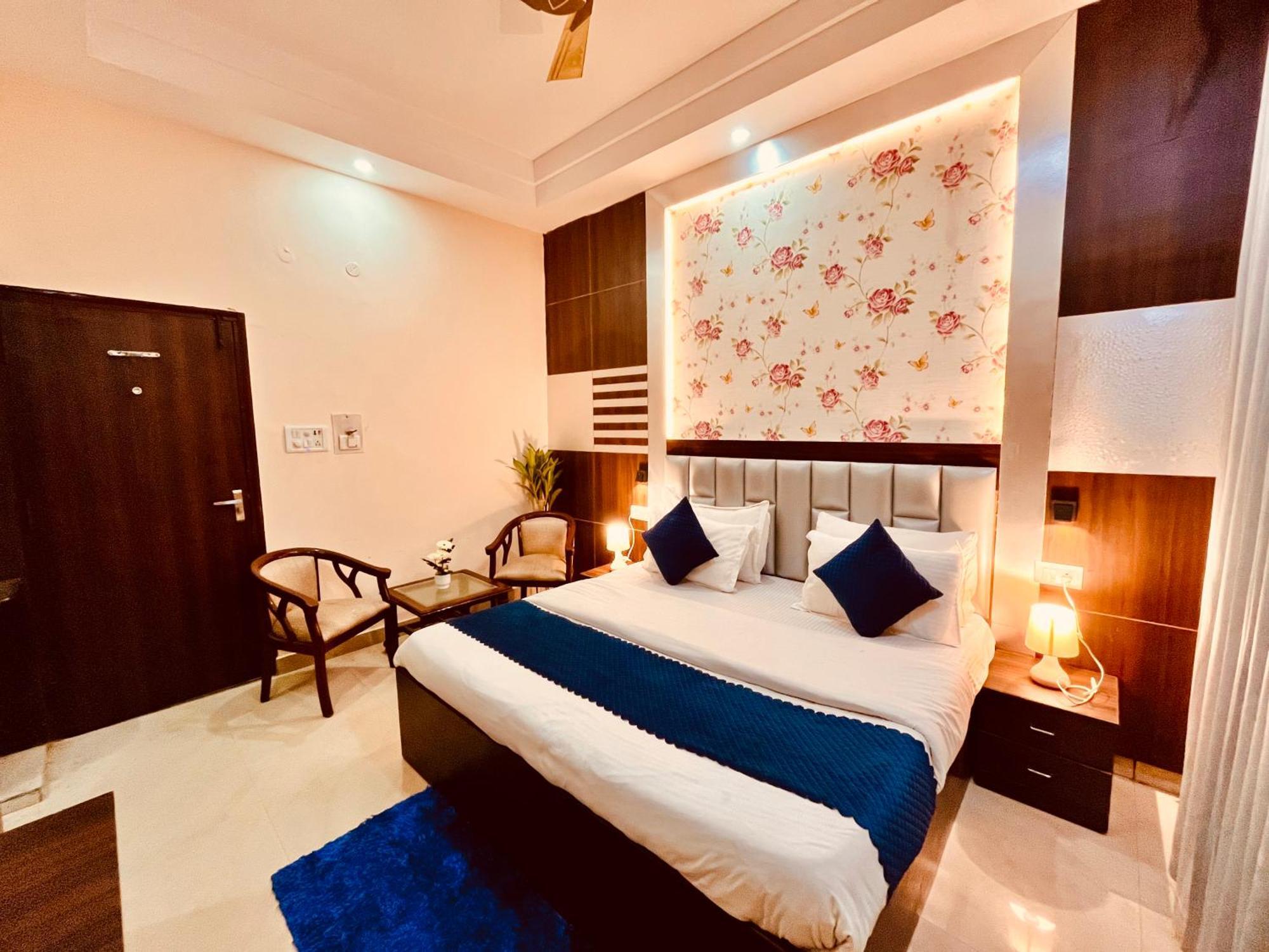 Srīnagar Beetal Guest House מראה חיצוני תמונה