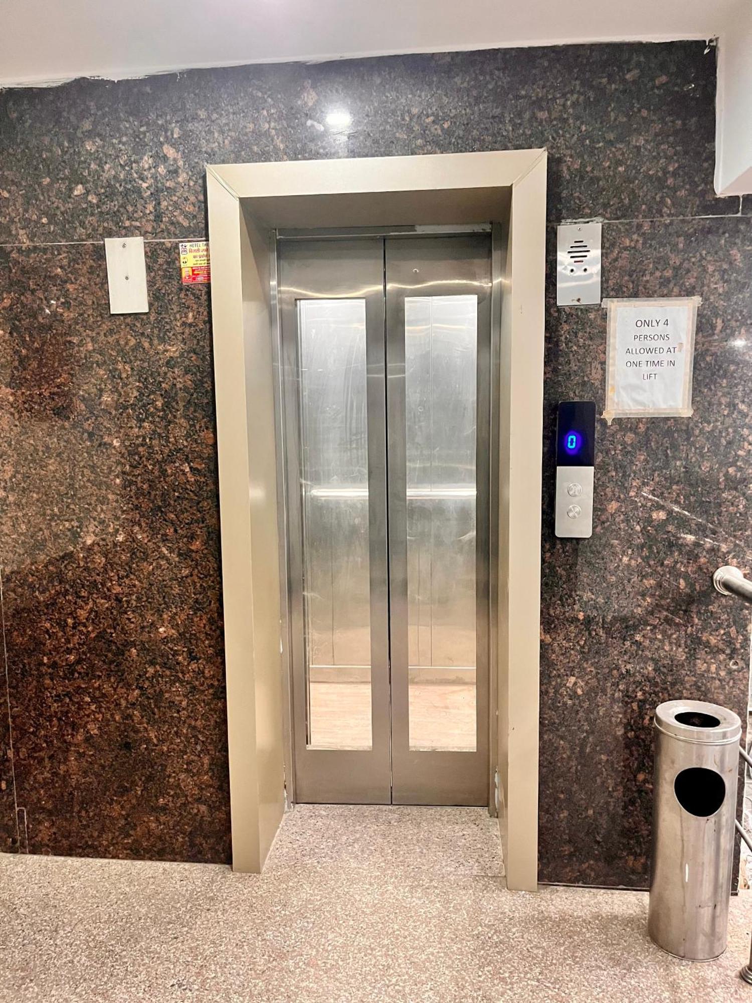 Srīnagar Beetal Guest House מראה חיצוני תמונה