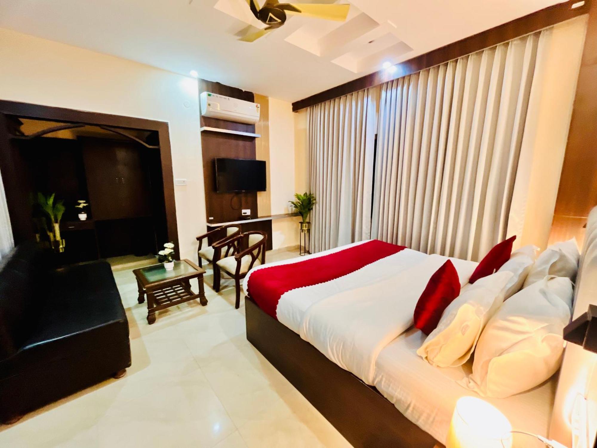 Srīnagar Beetal Guest House מראה חיצוני תמונה